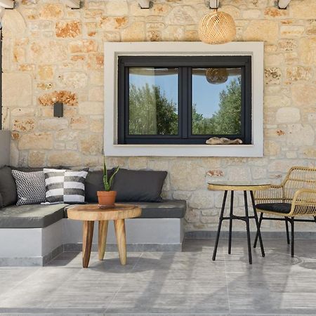 "Four Olives" Luxury Rooms, Afitos #Feelslikehome Exterior foto