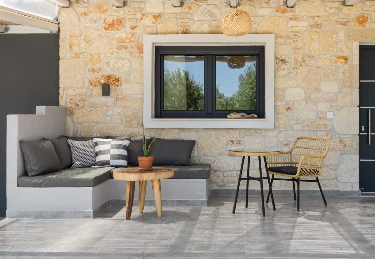 "Four Olives" Luxury Rooms, Afitos #Feelslikehome Exterior foto