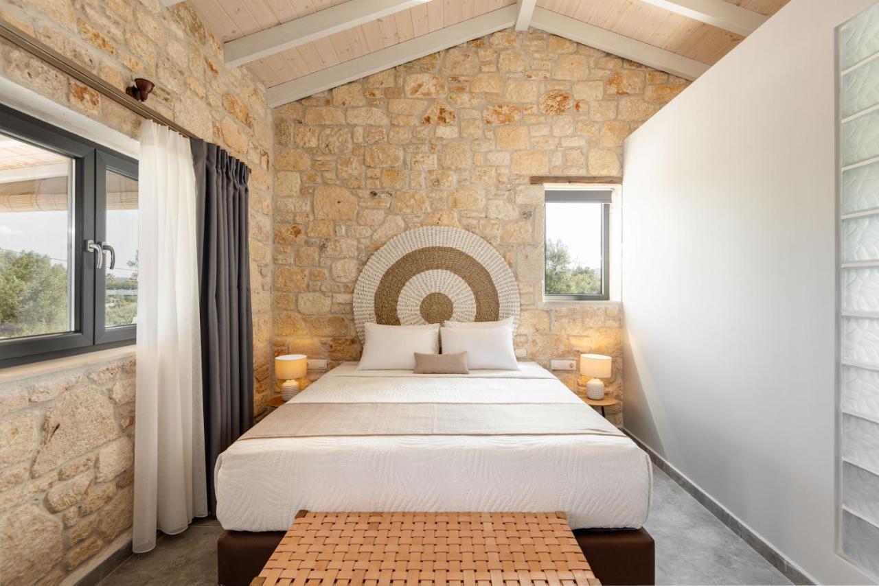 "Four Olives" Luxury Rooms, Afitos #Feelslikehome Exterior foto